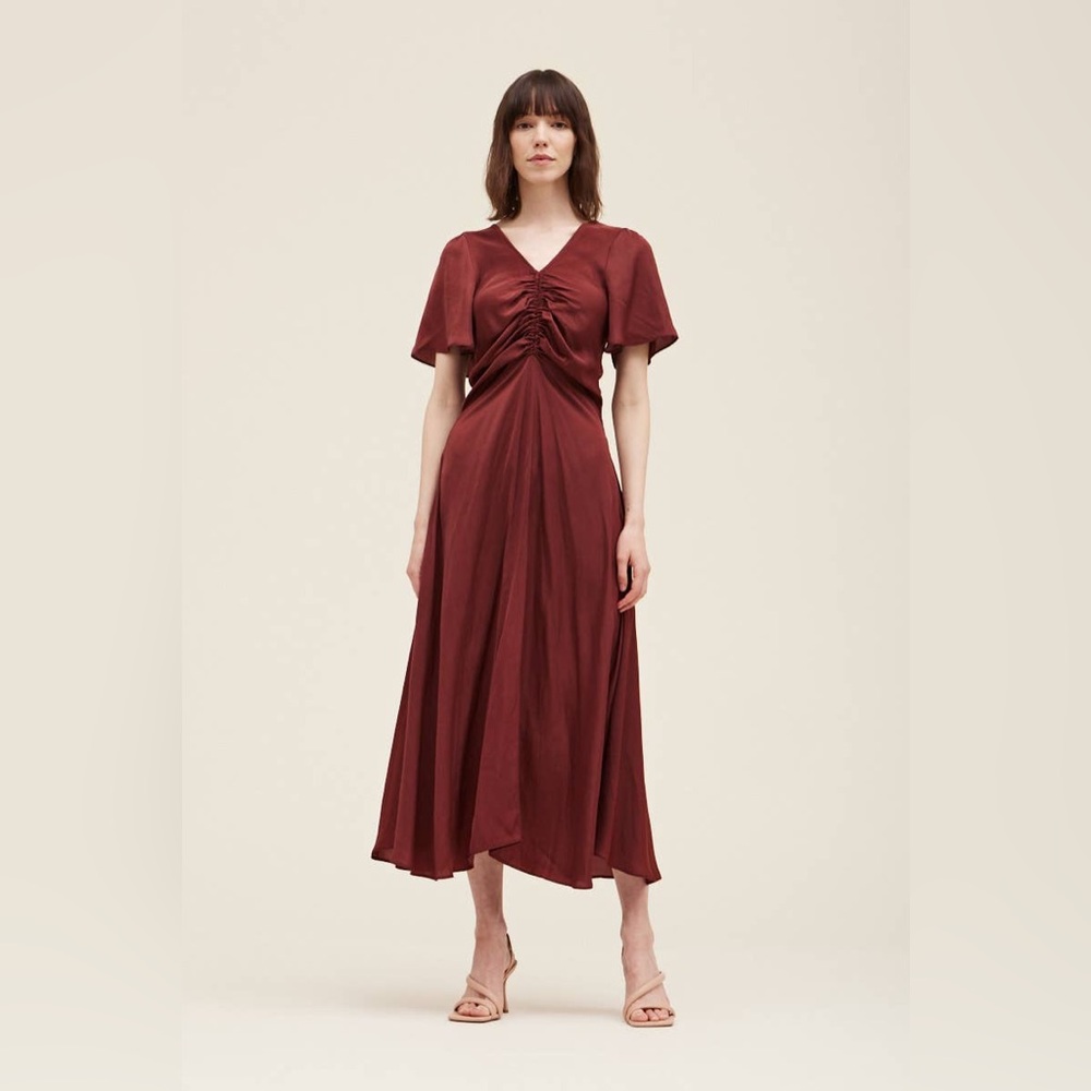 NWT Grade & Gather Ruched Burgundy Silk Shirred Waist Fitted Curves Maxi Dress